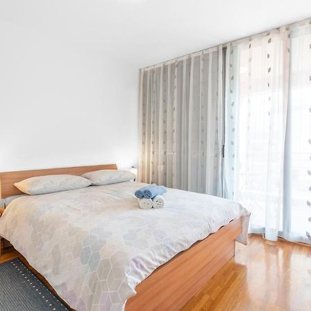 App 2 Daire Novigrad Istria Dış mekan fotoğraf